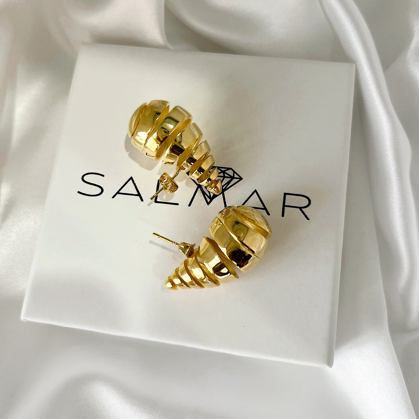 SPIRAL Water Drop Earings